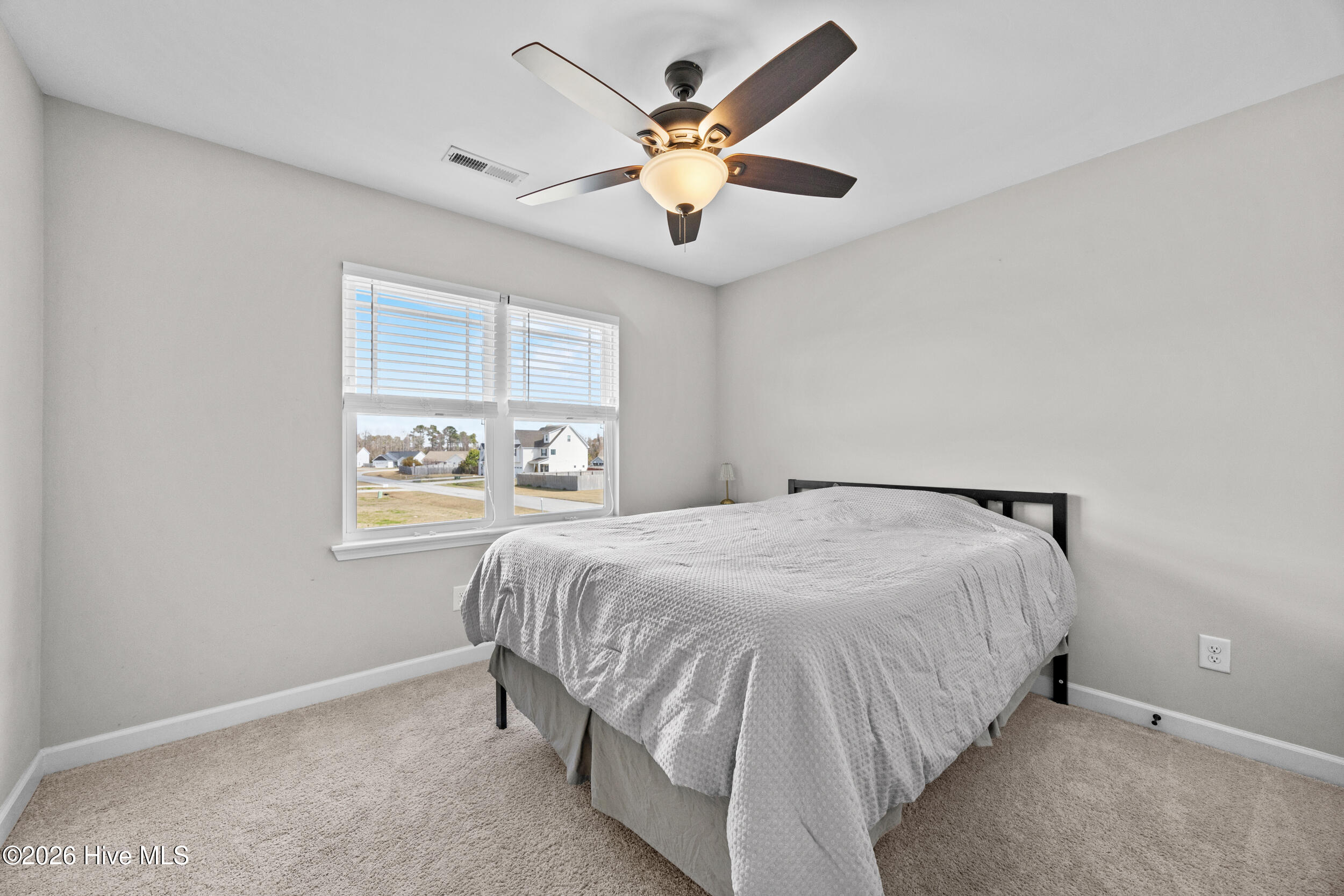 100558601 | Photo 20