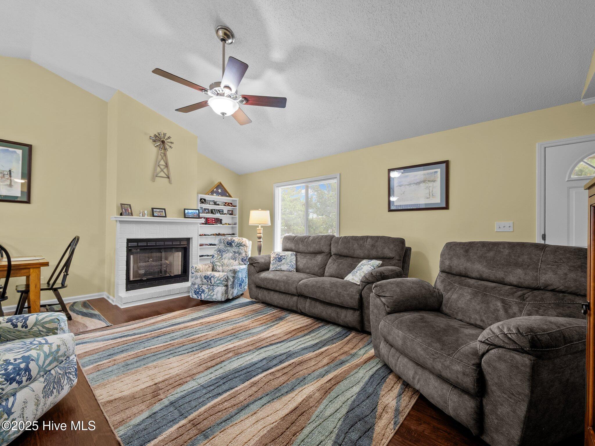 100516980 | Photo 31