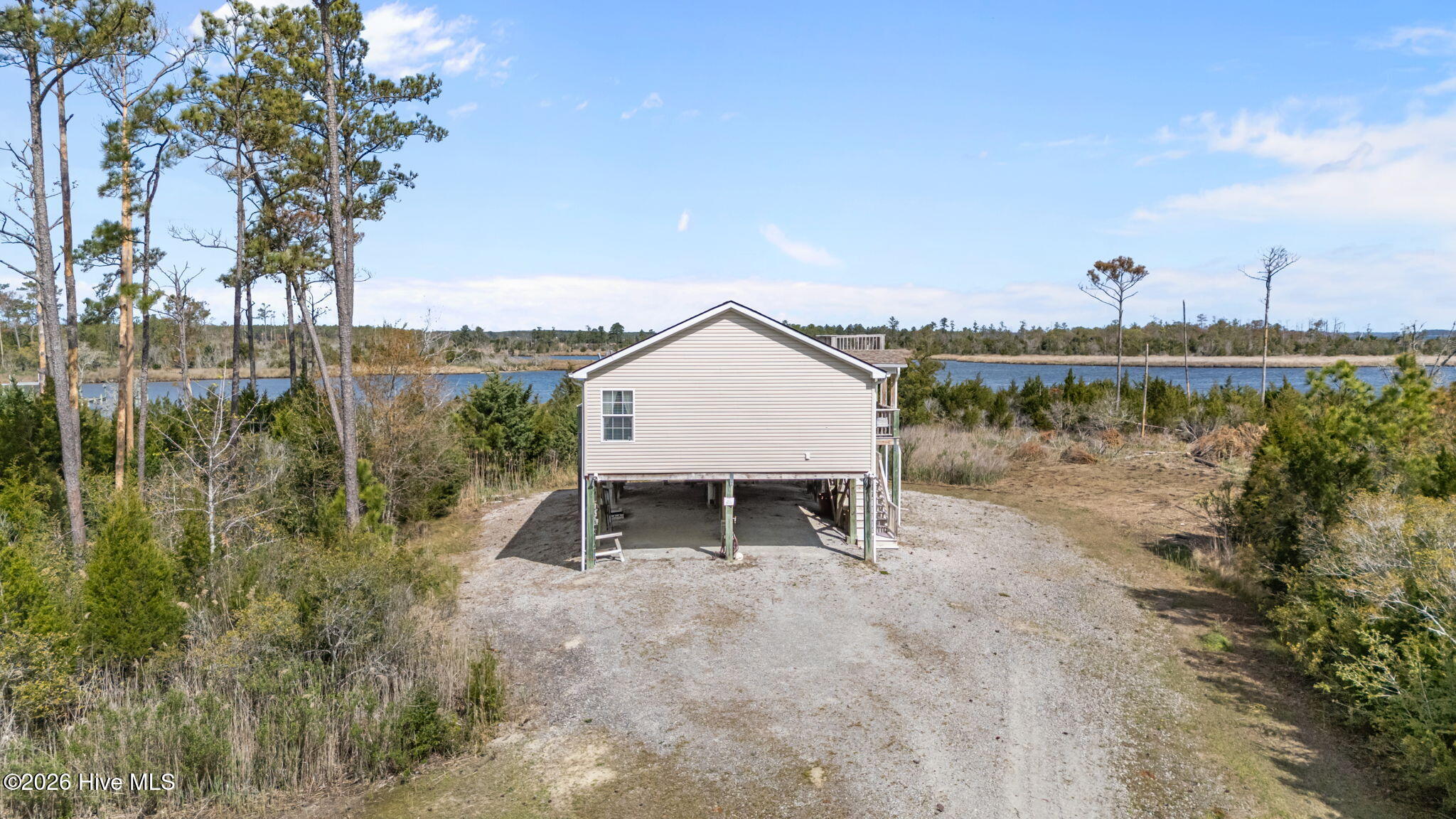 7569 Florence Road,Merritt