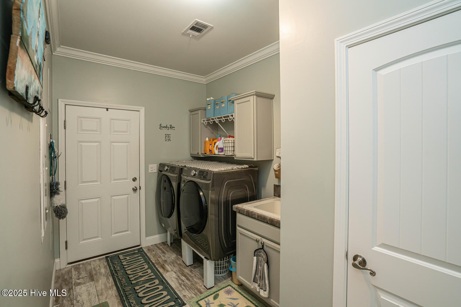 100522002 | Photo 28