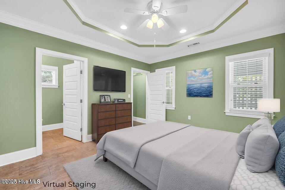 100499917 | Photo 12