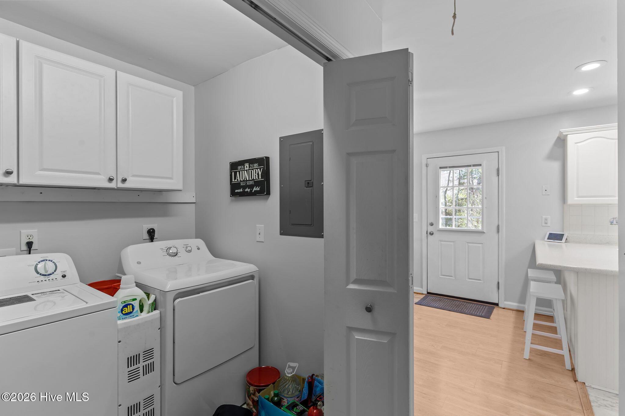 100546550 | Photo 17