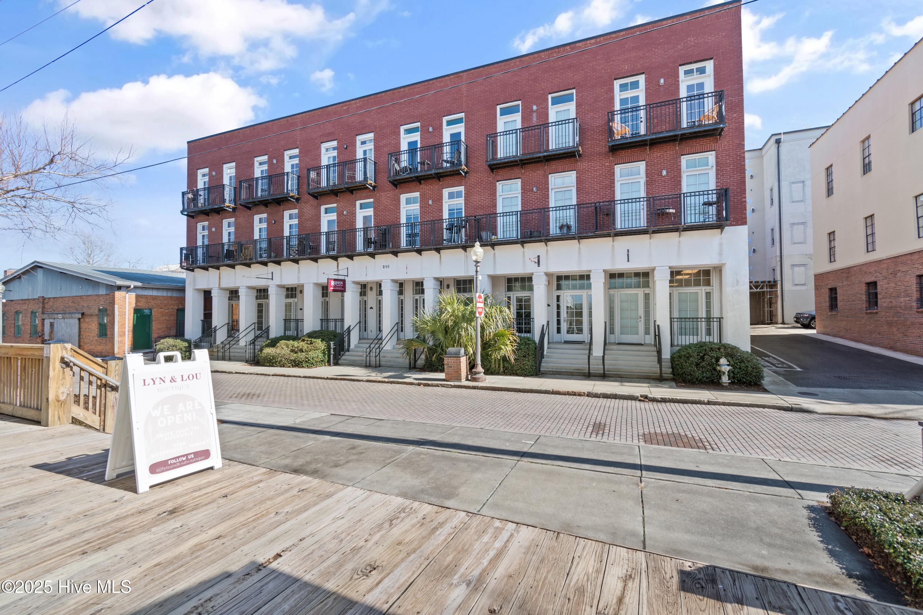 215 S Water Street UNIT ste 102, Wilmington, NC, 28401