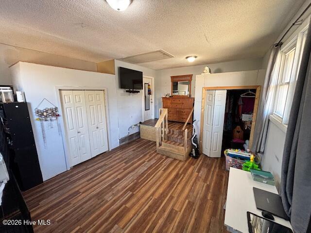 100526163 | Photo 33