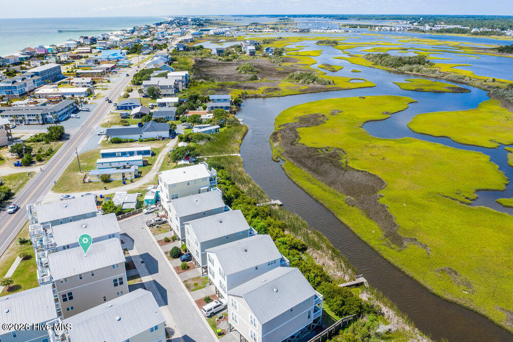 100550510 | Photo 41