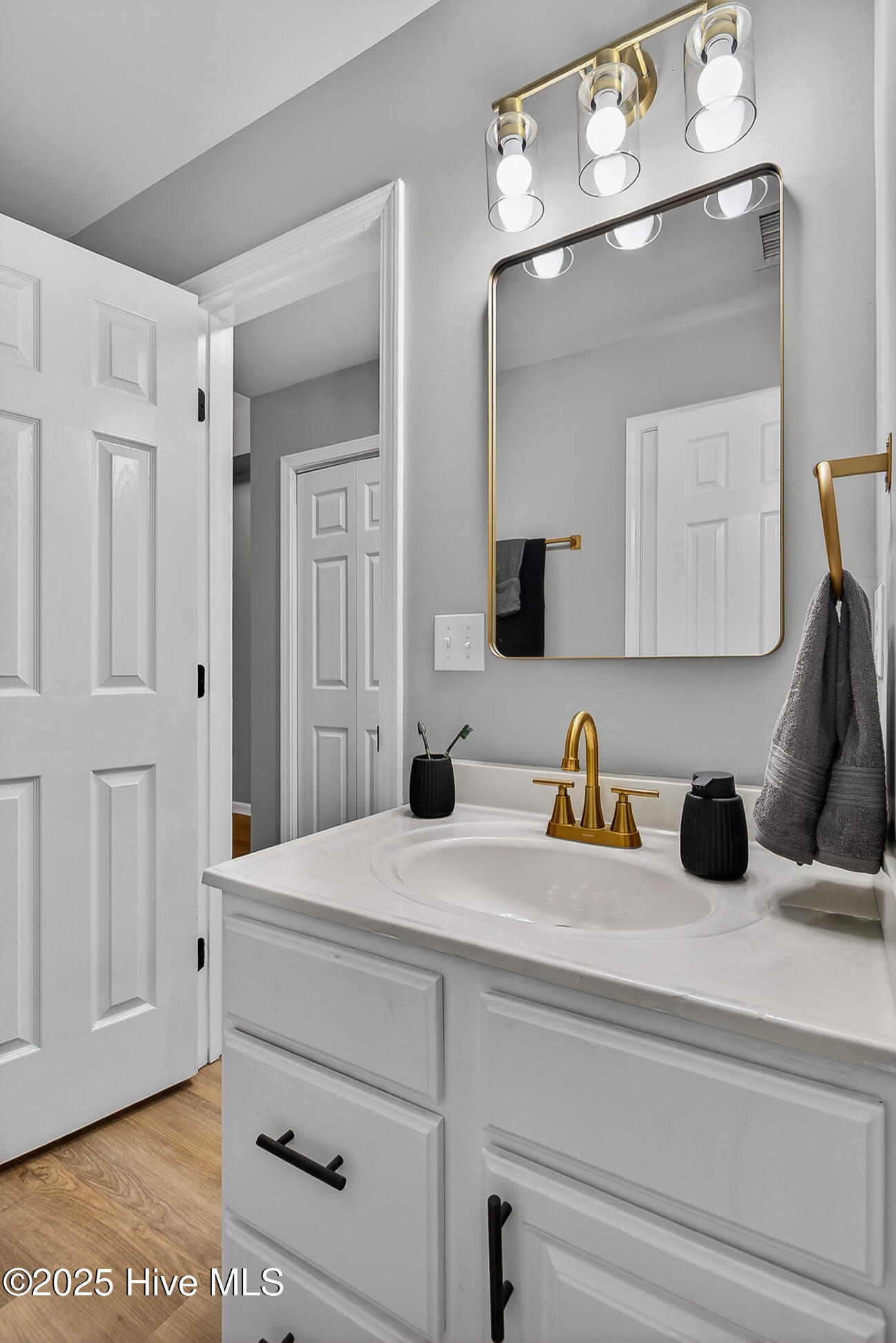 100546231 | Photo 20