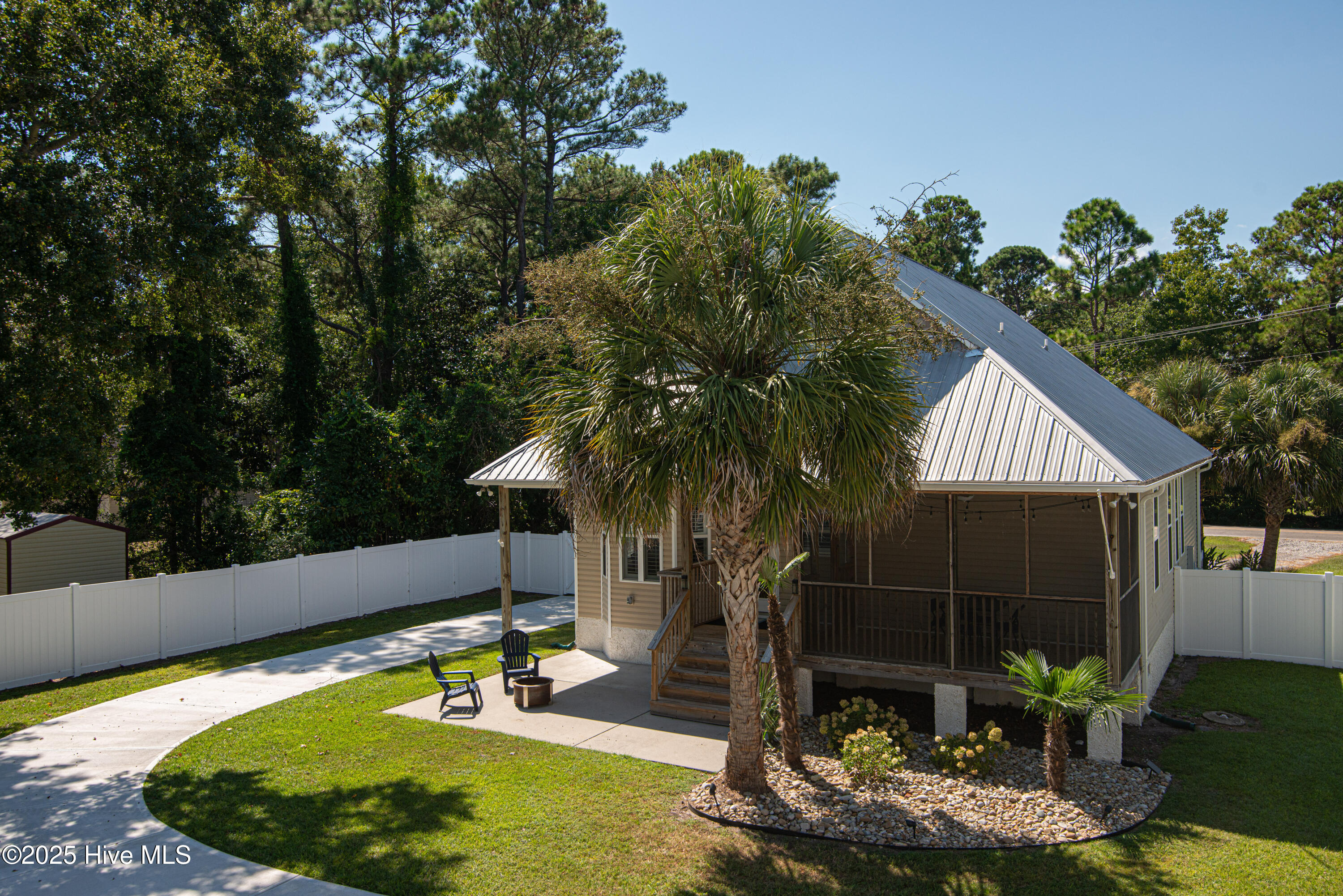 100530224 | Photo 63