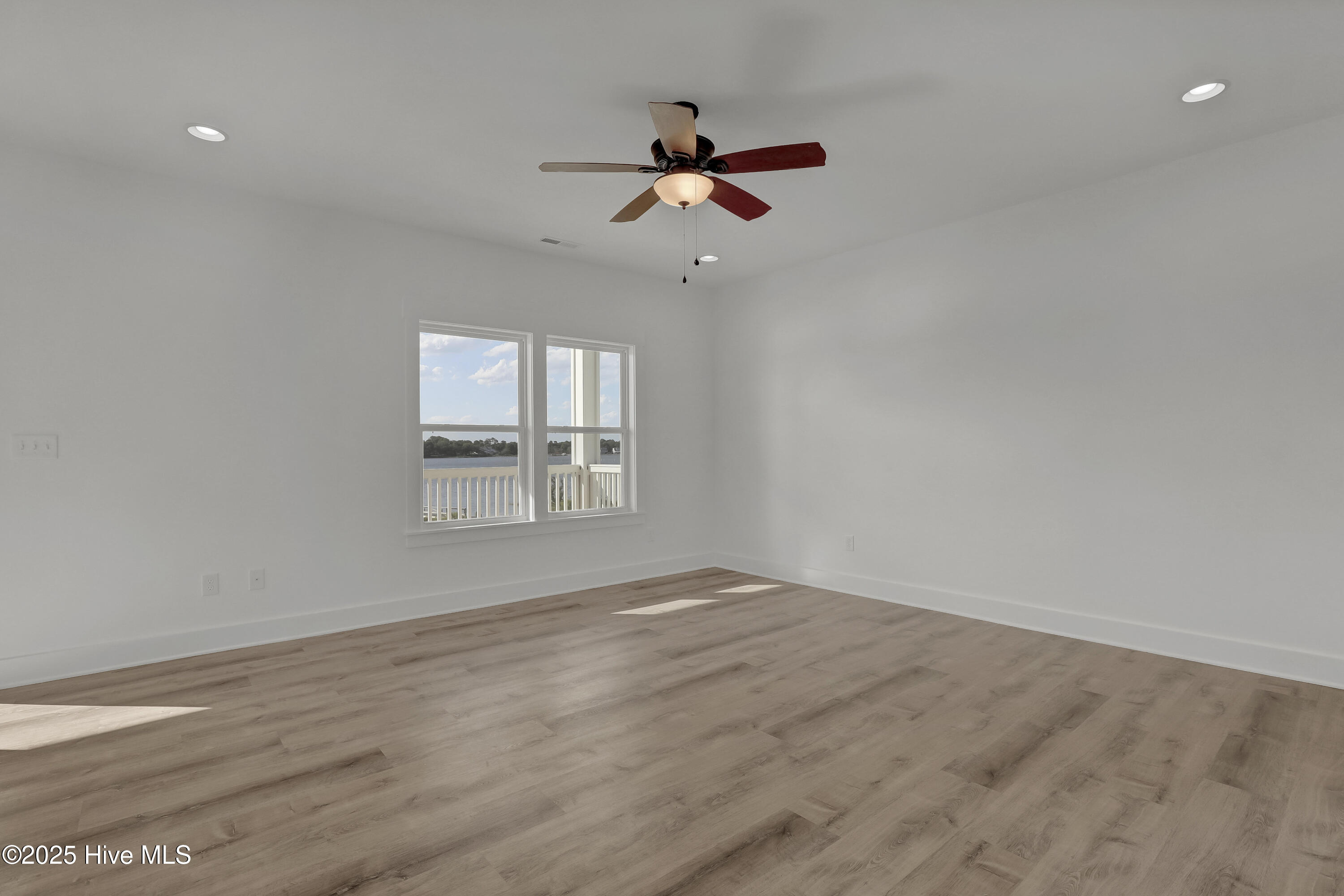 232 Shell Drive, Sneads Ferry, NC 28460 – photo 14: 010_6g8a1716_221