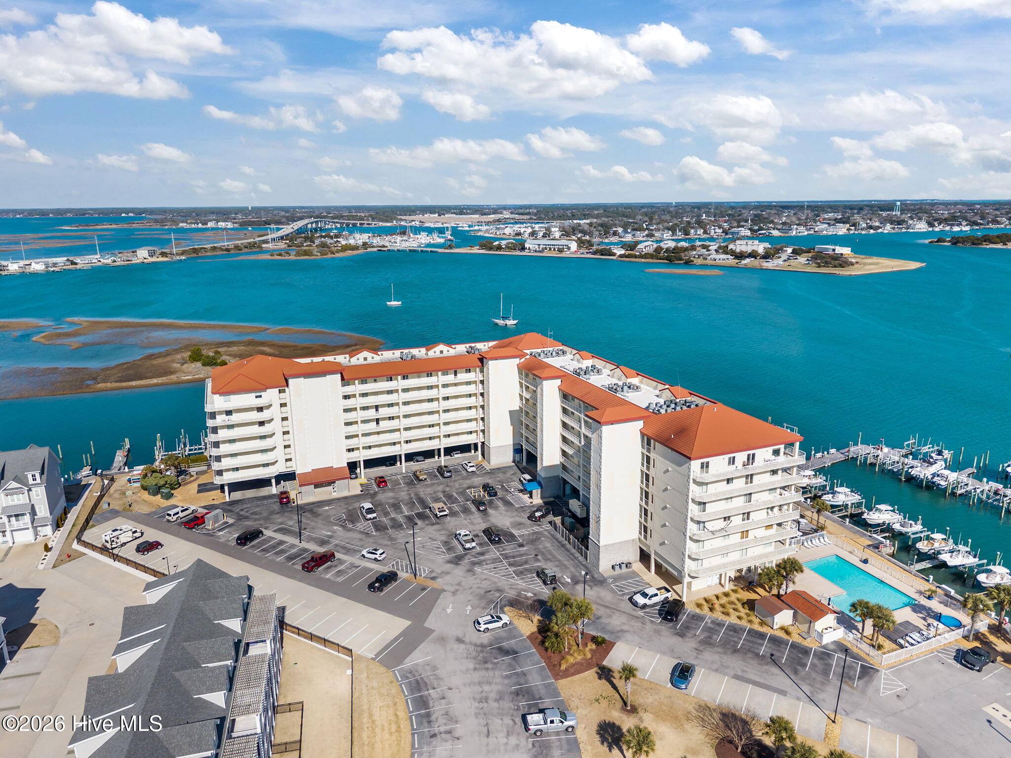 100 Olde Towne Yacht Club 