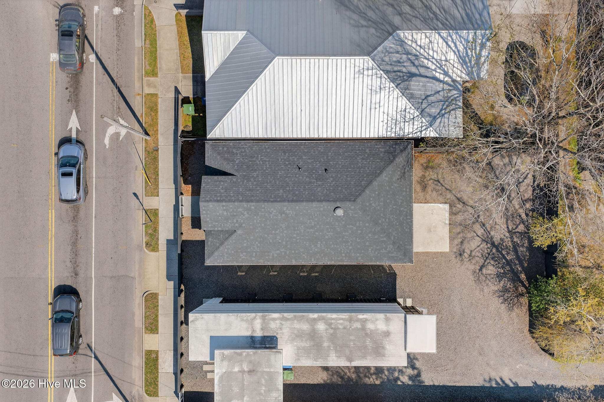 100563624 | Photo 41