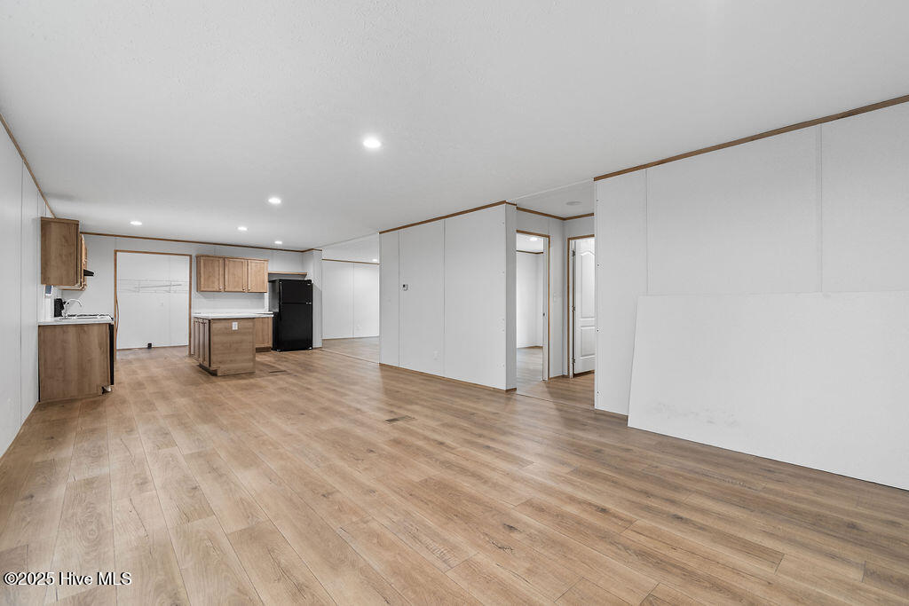 100531173 | Photo 16