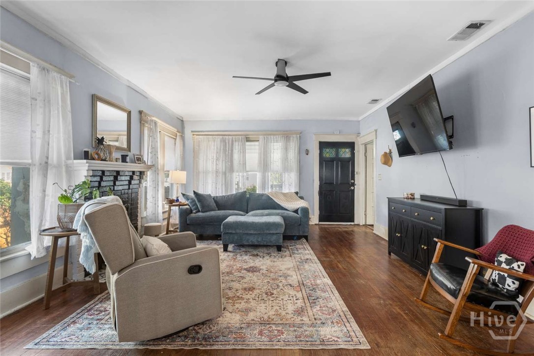 Photo 3 of Single family home for sale at 1911 Capital St, Savannah, GA 31404 | MLS# SA365095 | Listing updated on 2026-09-22