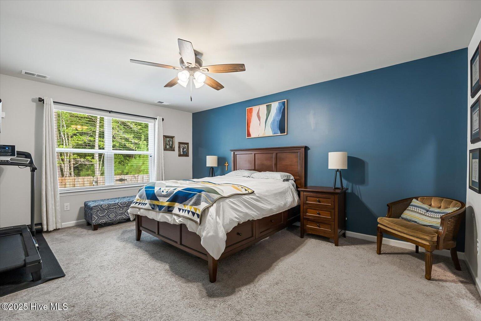 100525713 | Photo 21