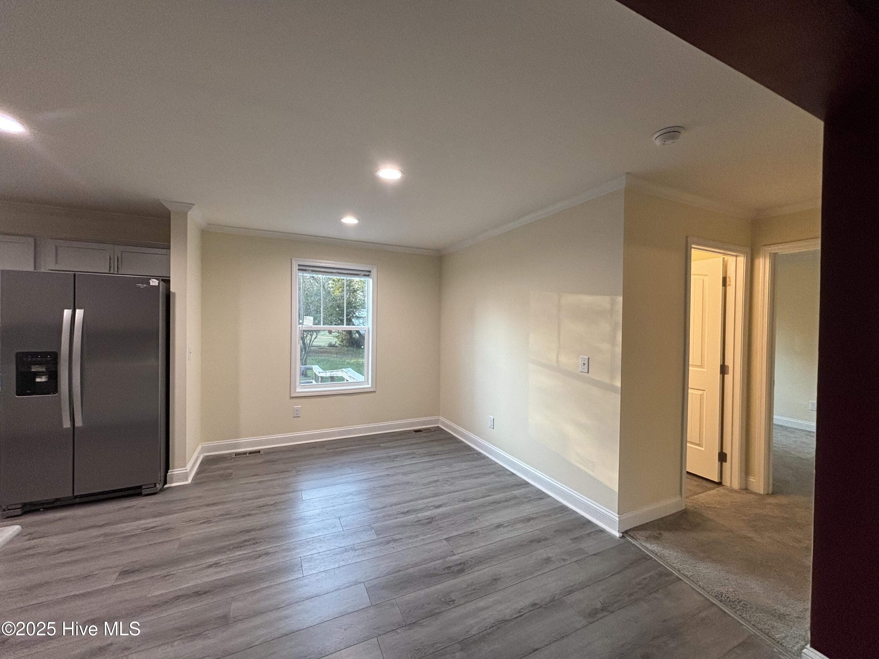 100540398 | Photo 18