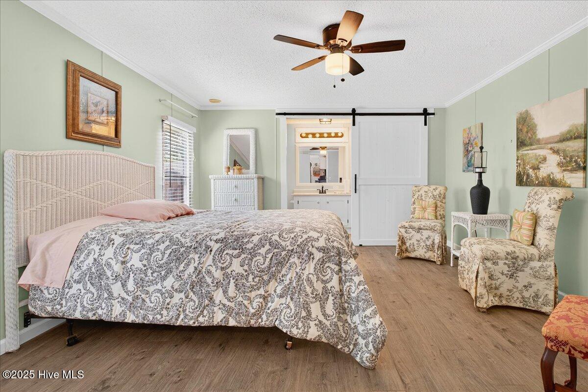 100534395 | Photo 23