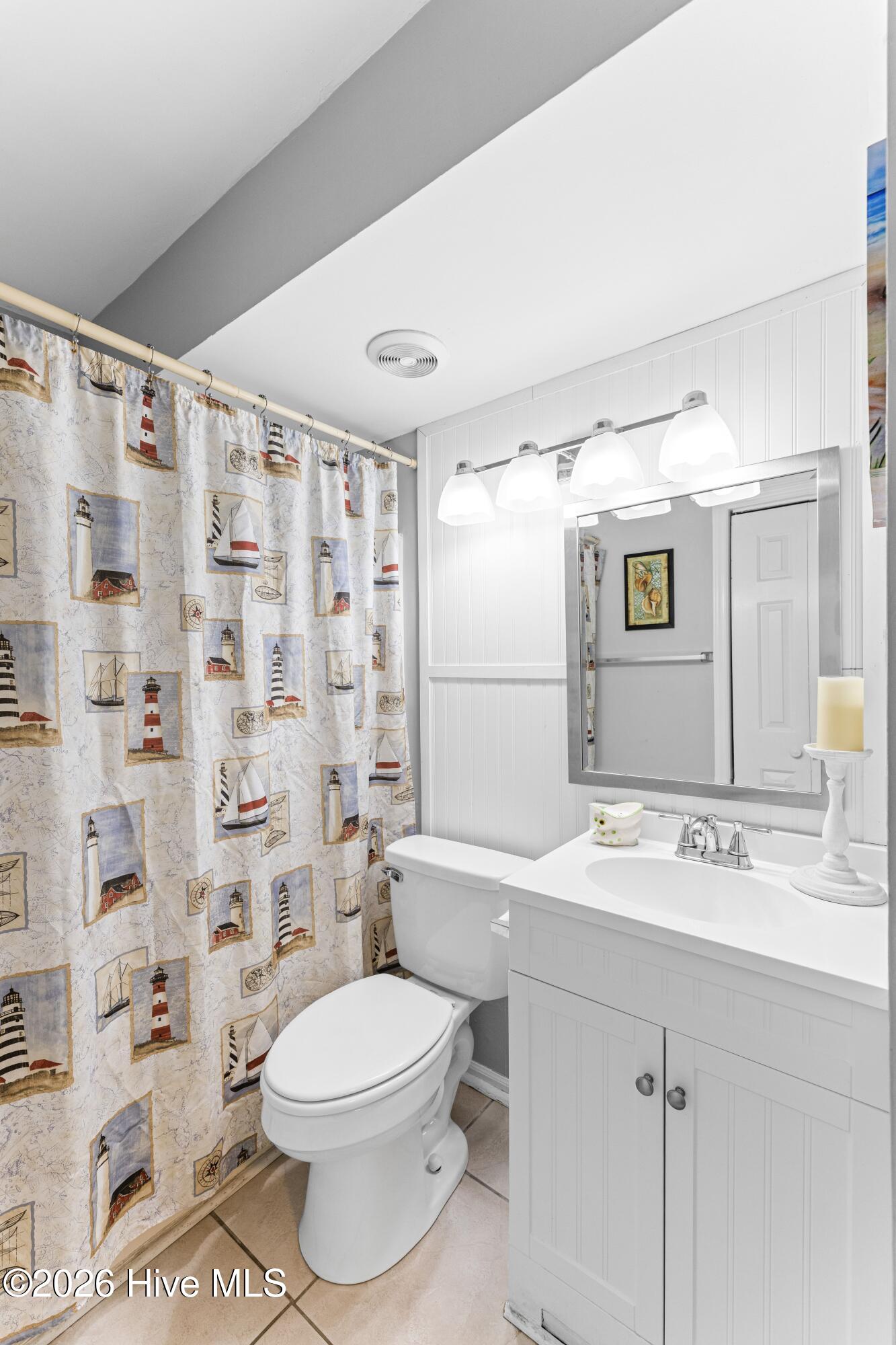 100549239 | Photo 24