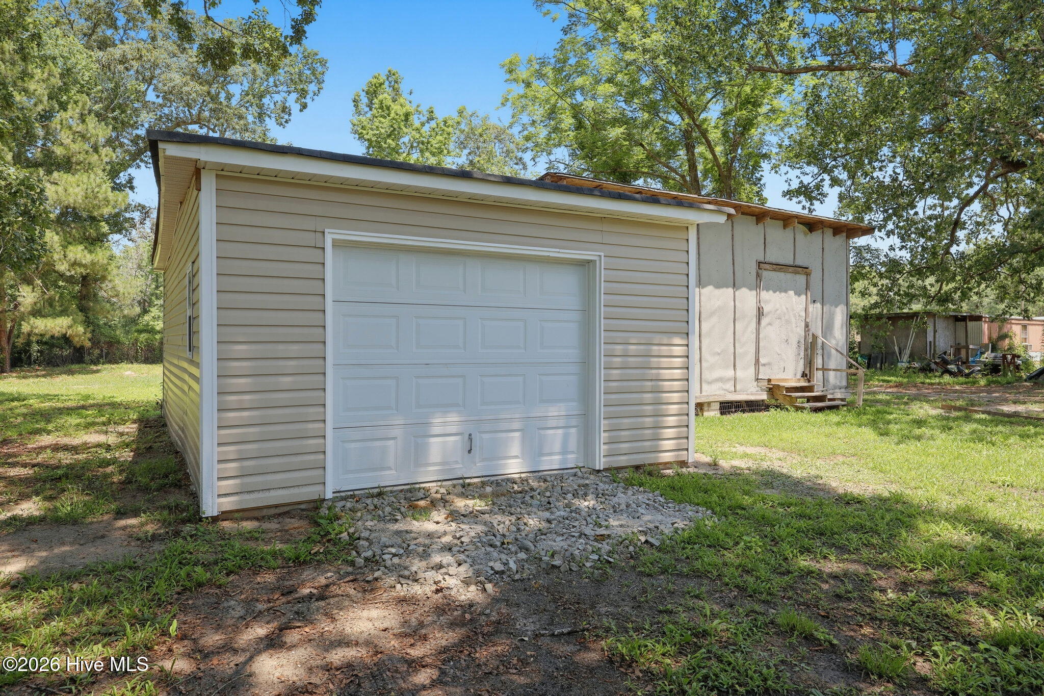 2534 White Oak River Road,Maysville