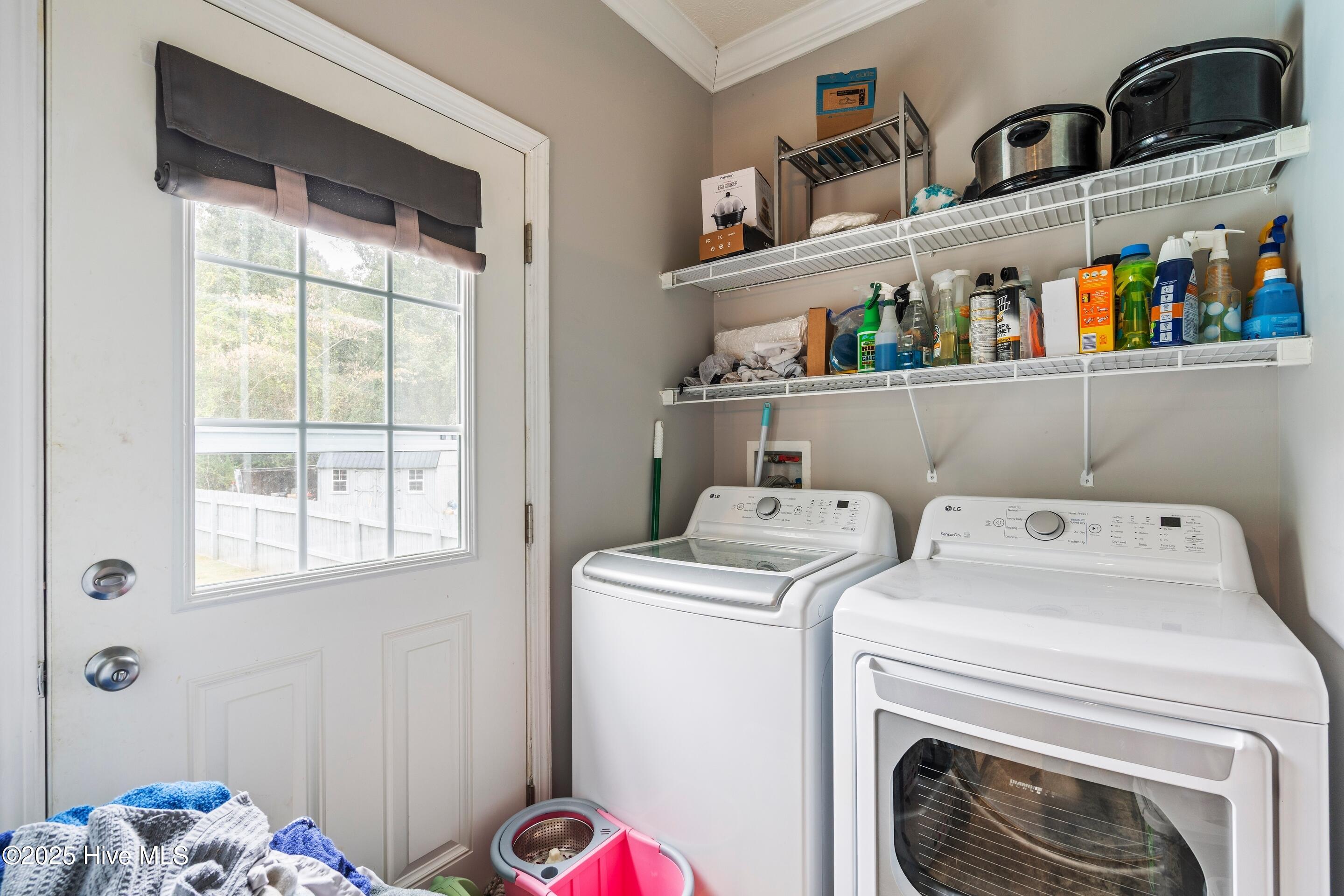 100537388 | Photo 34