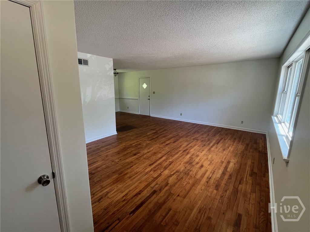 32 Pine Drive, Savannah, GA, 31405