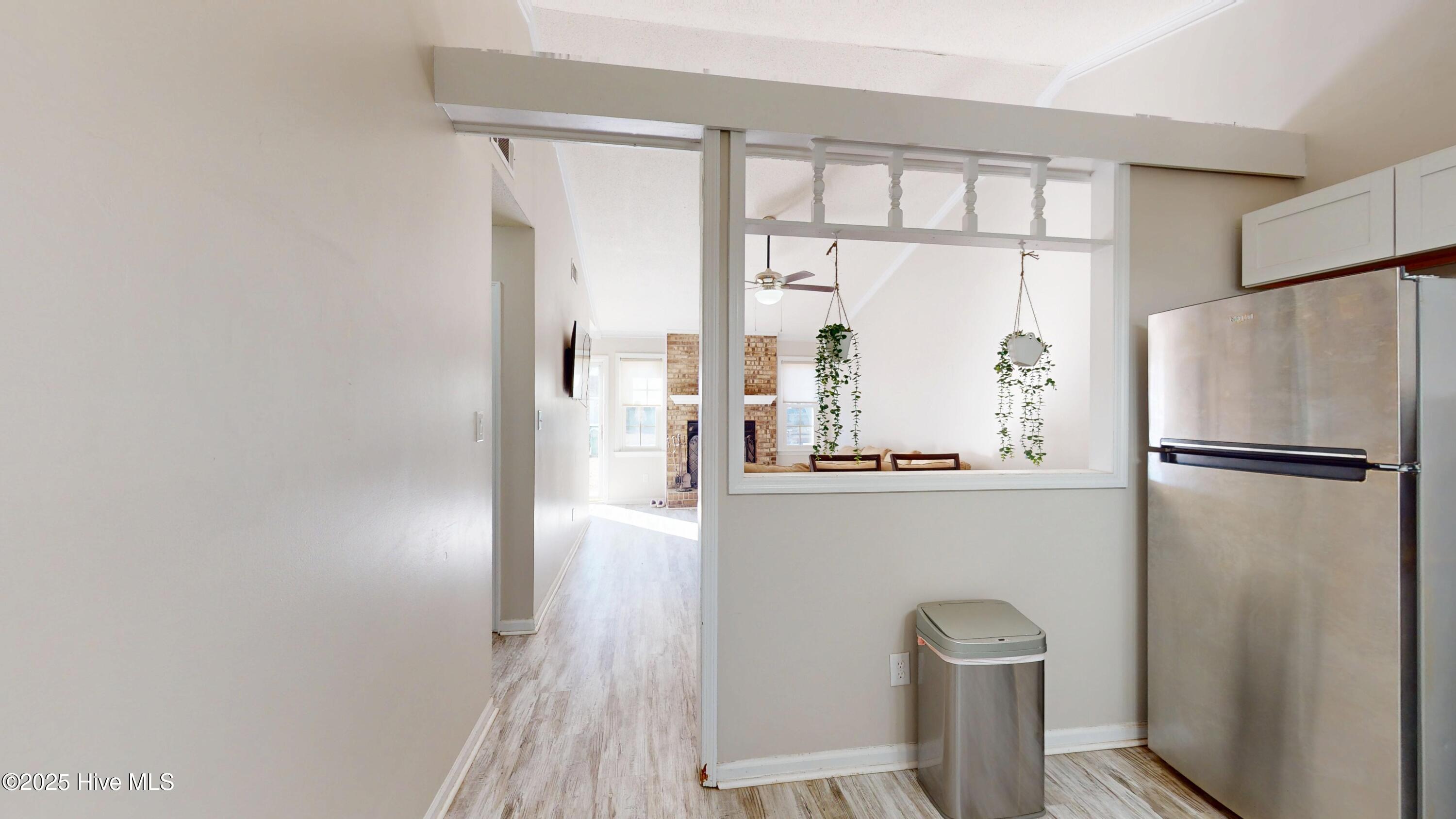 100546181 | Photo 12