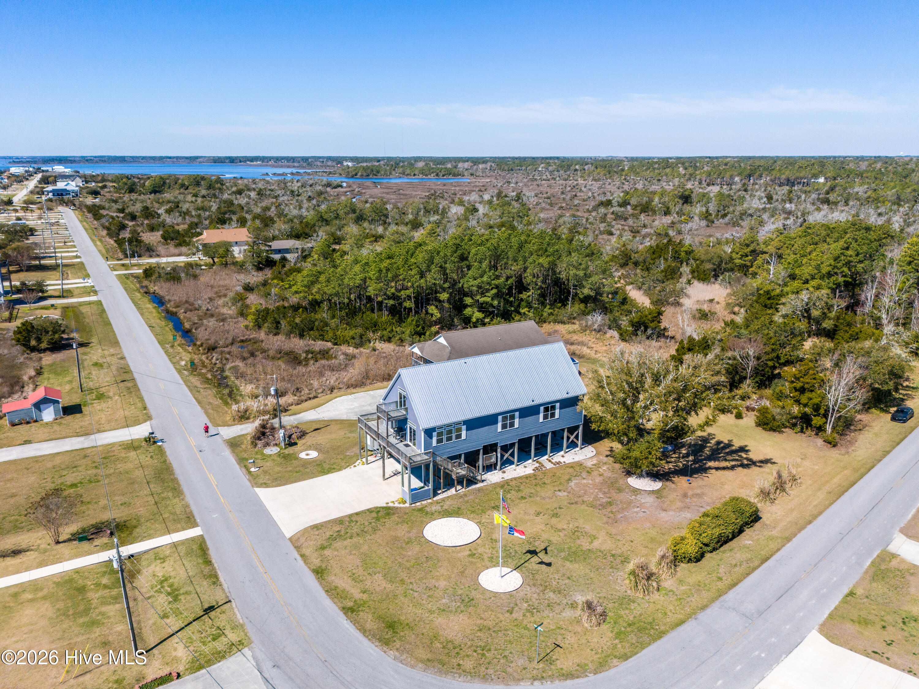 100562204 | Photo 69