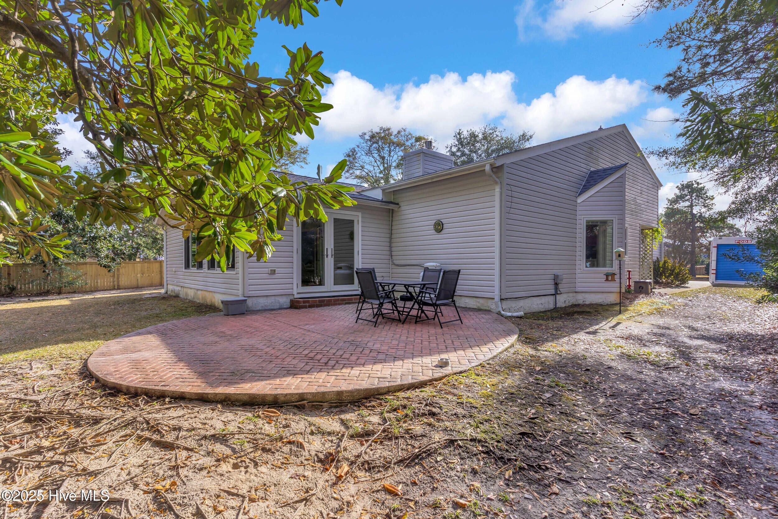 100546035 | Photo 27