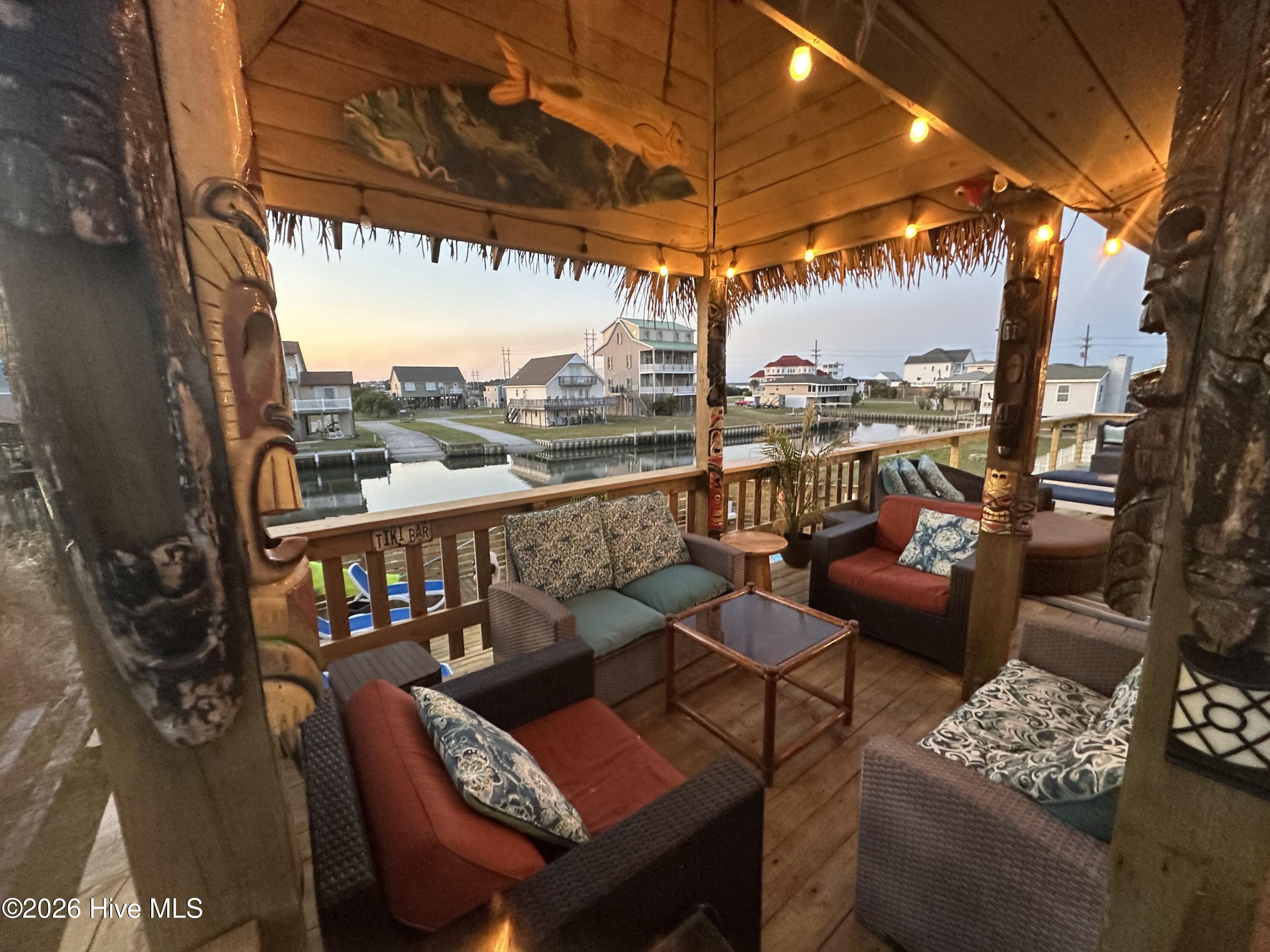 100550124 | Photo 39