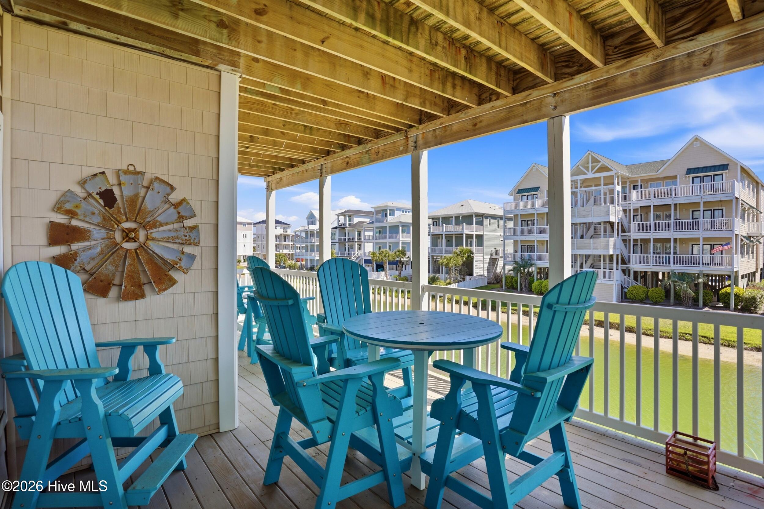 100567598 | Photo 26