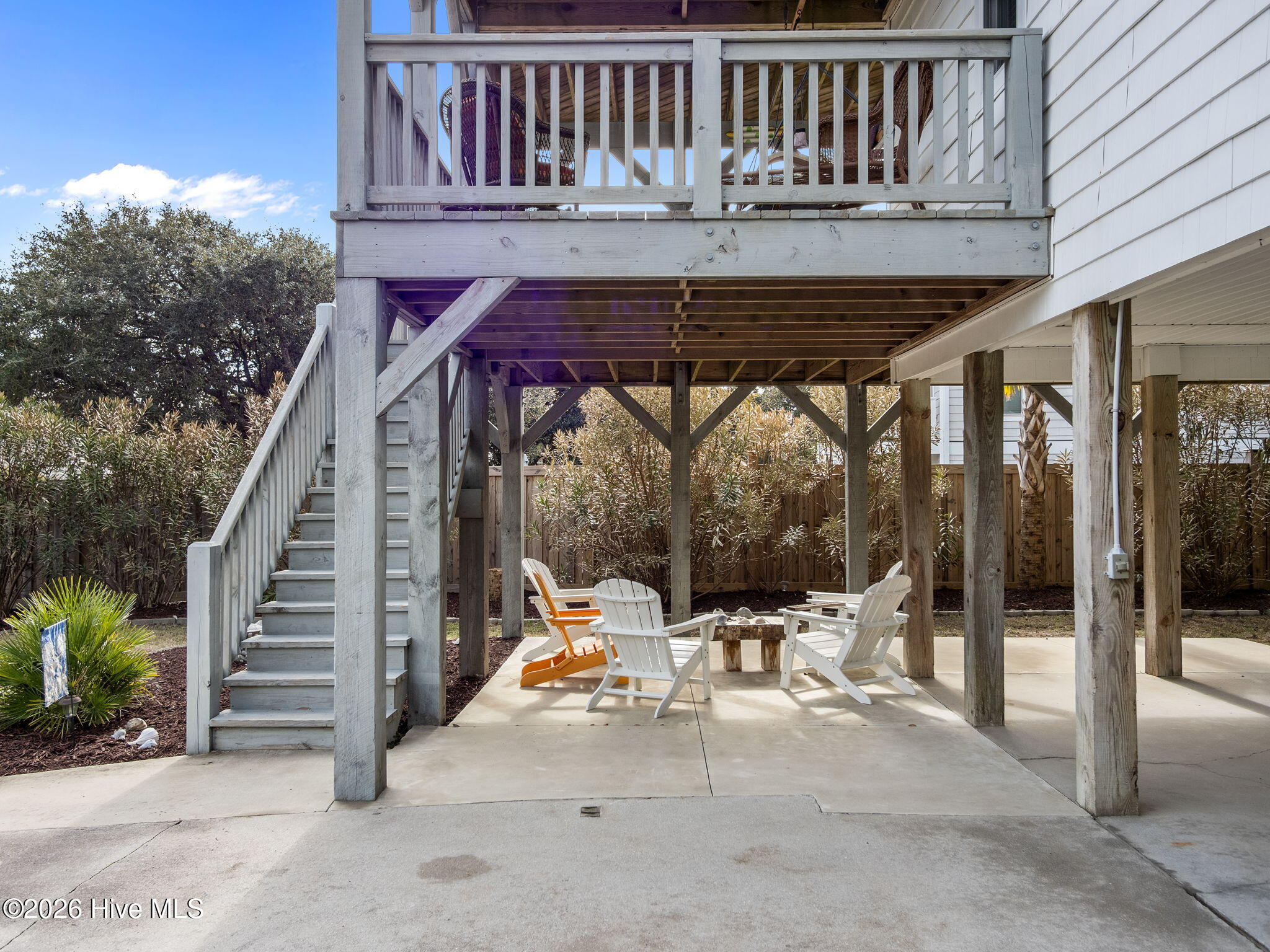 100547996 | Photo 25