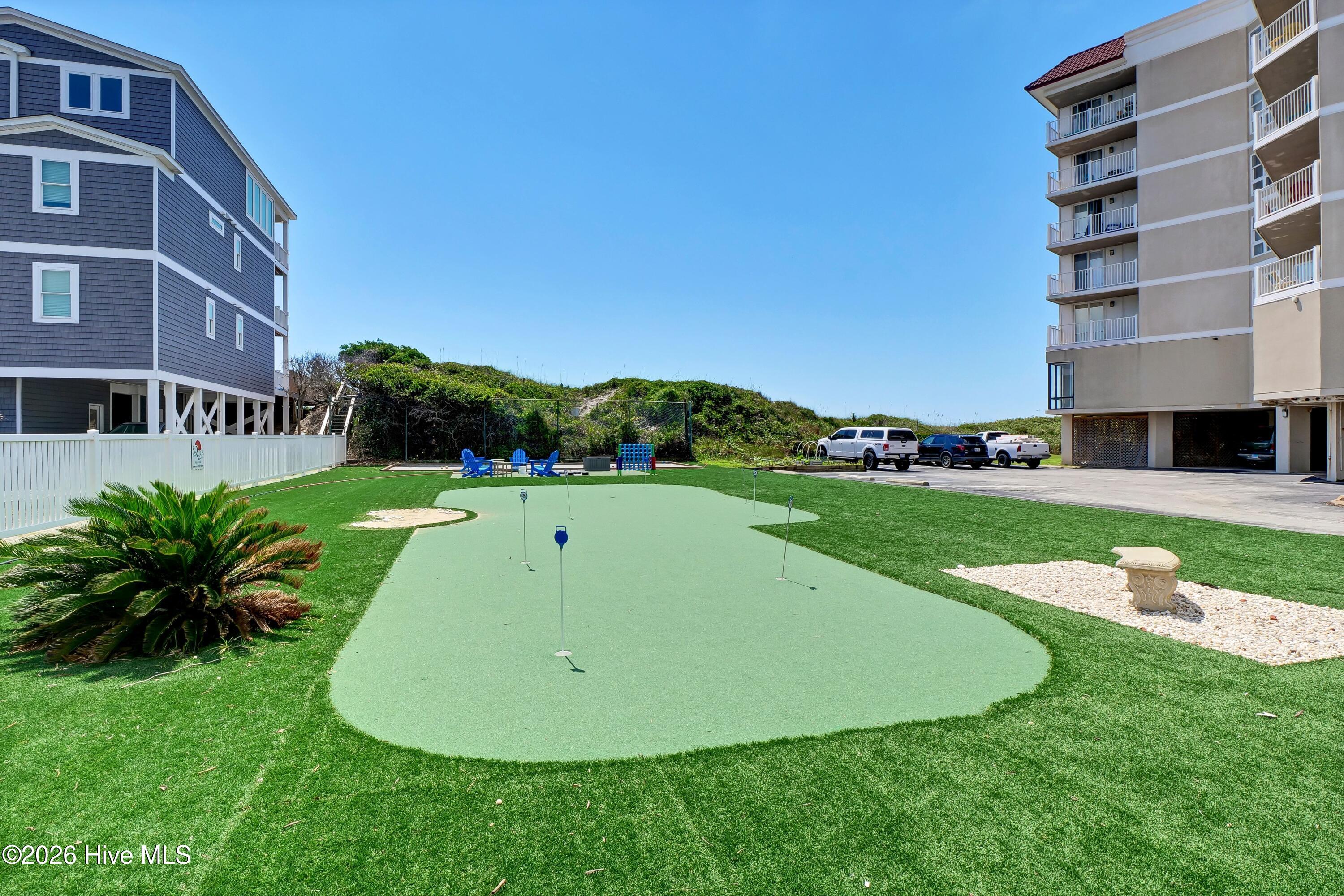 100565248 | Photo 50