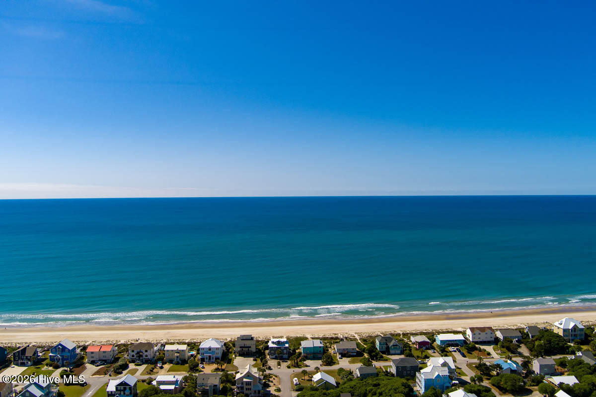 100570444 | Photo 28