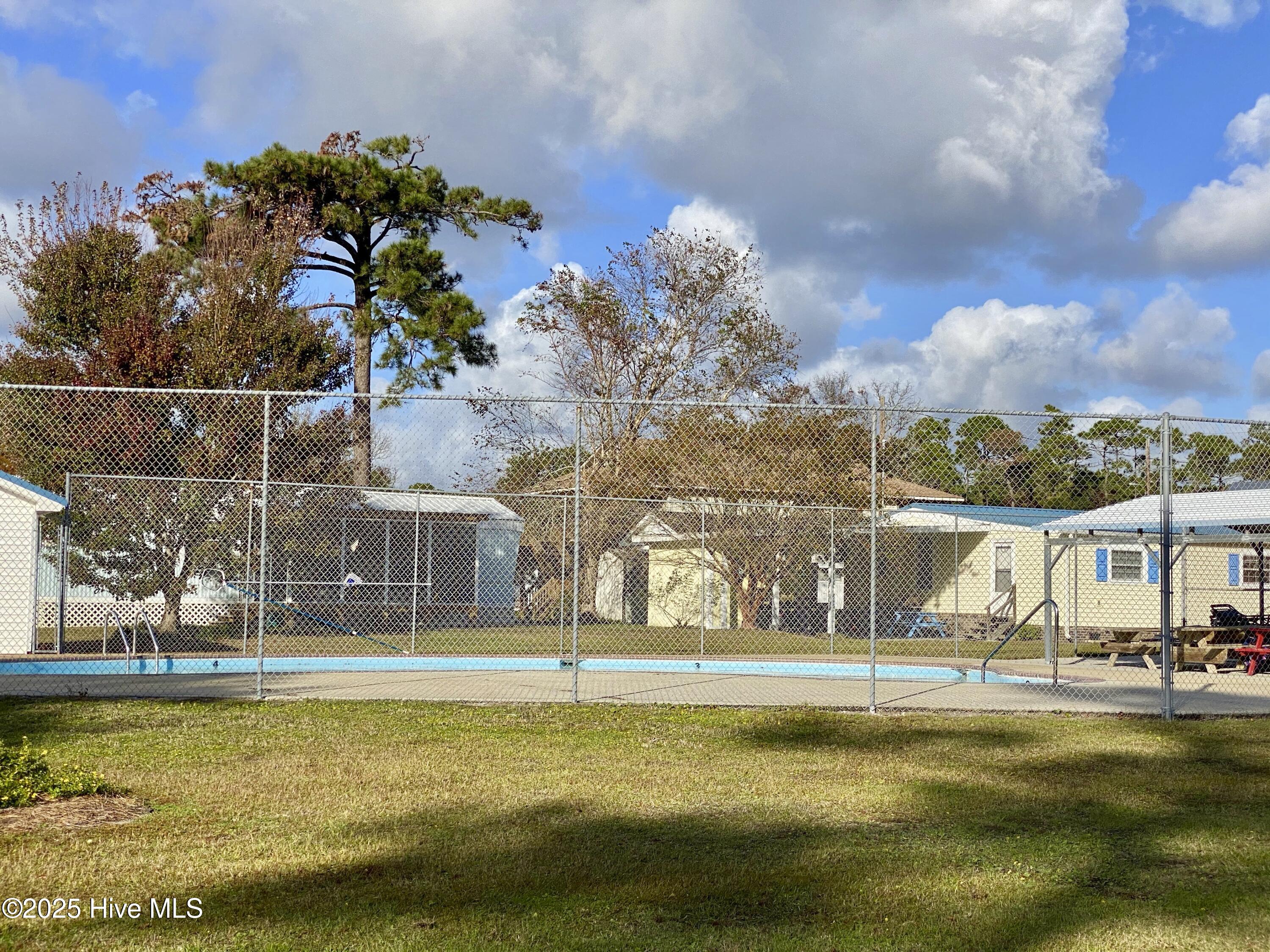 100528593 | Photo 29