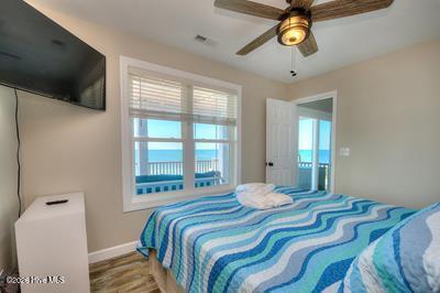 100547319 | Photo 42