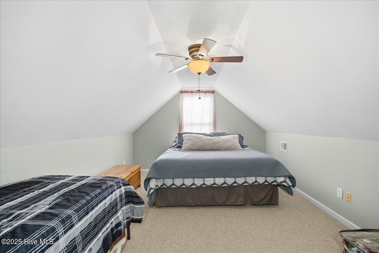 100544884 | Photo 41