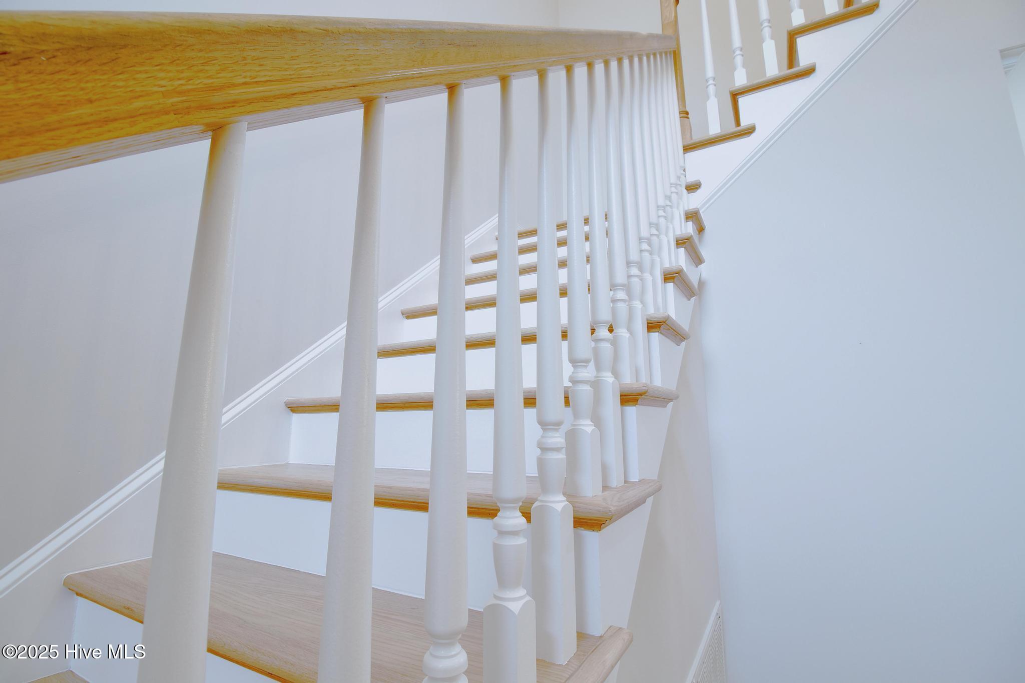 100518600 | Photo 27