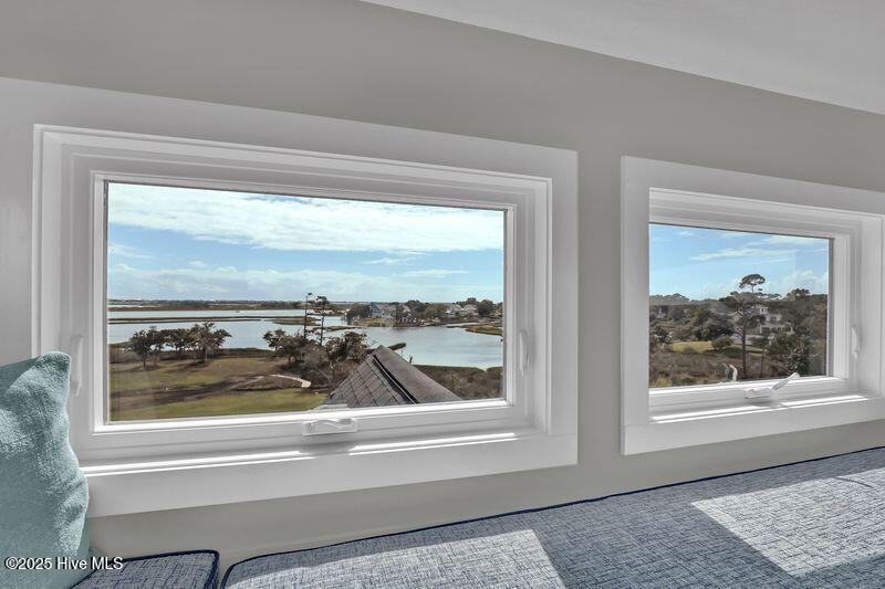 100533910 | Photo 29