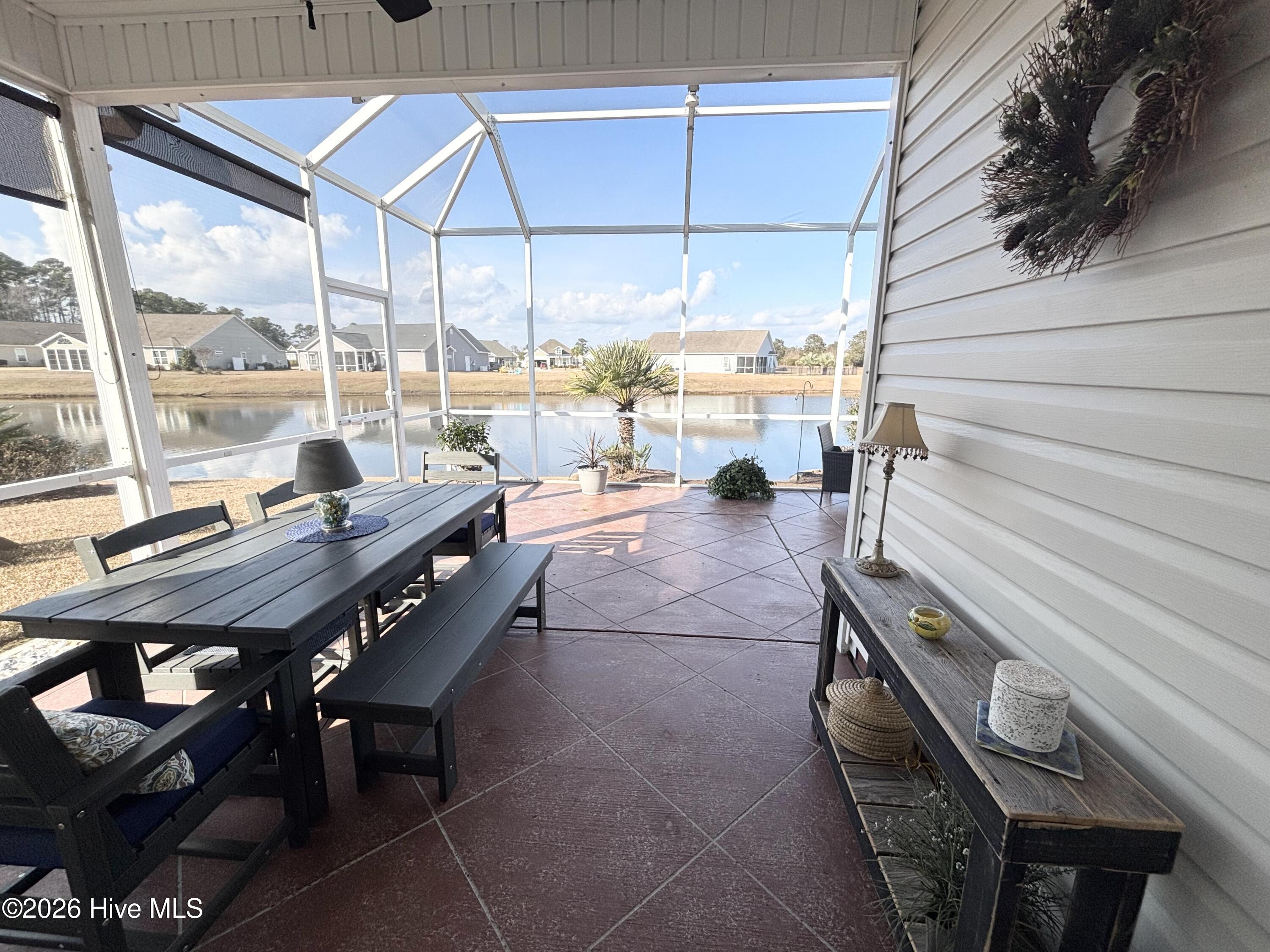 100550059 | Photo 24