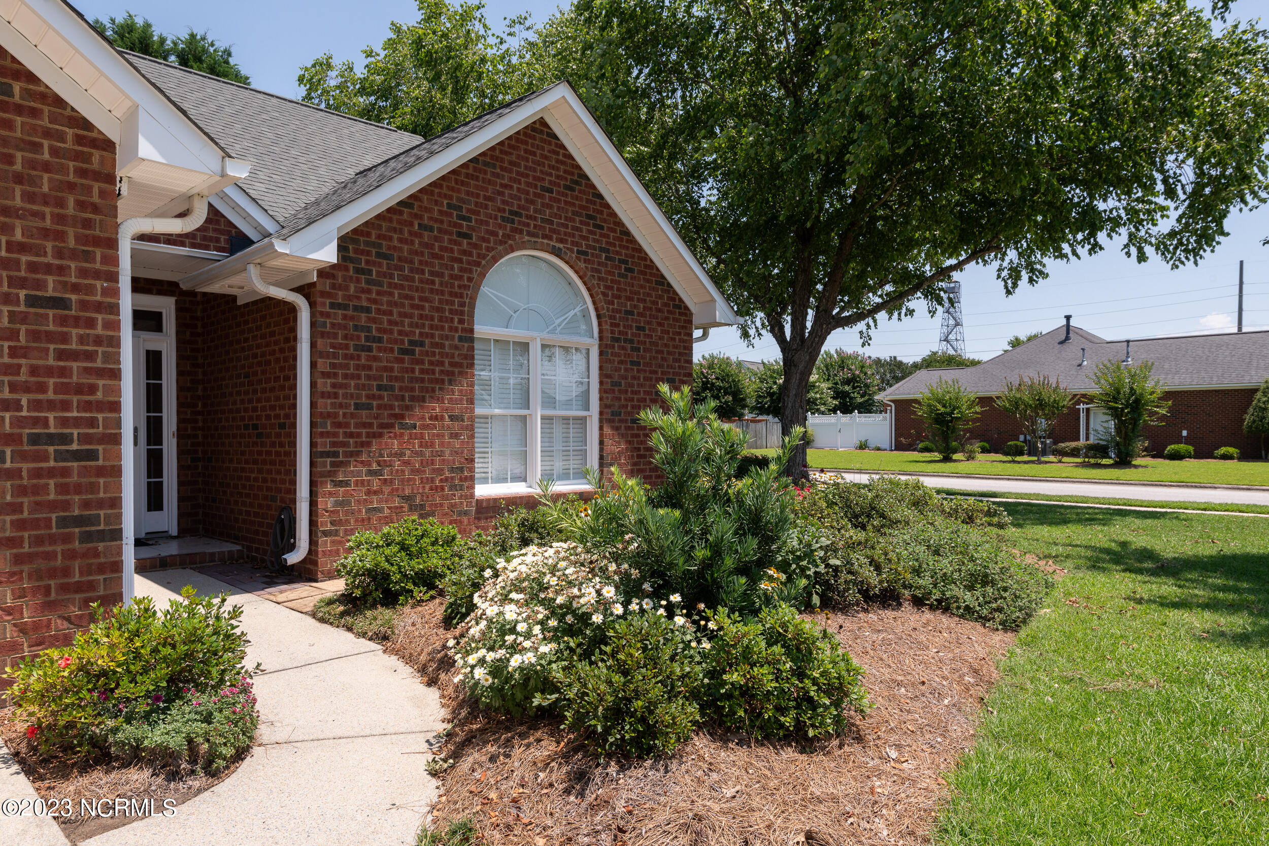 3921 Brookstone Drive