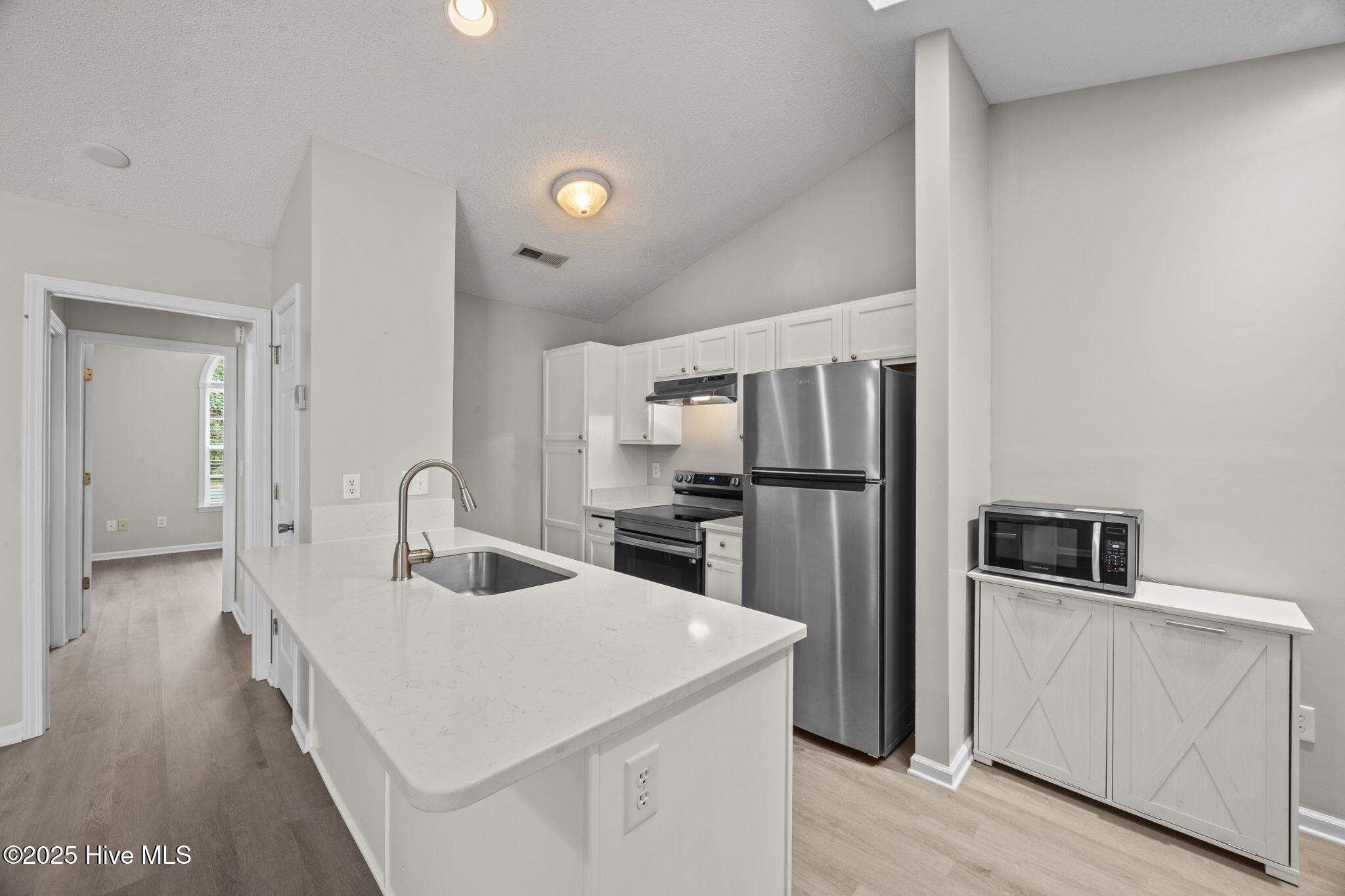 12-web-or-mls-0C0A9389