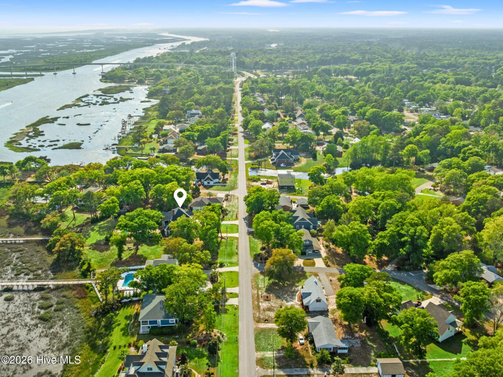 100568629 | Photo 70