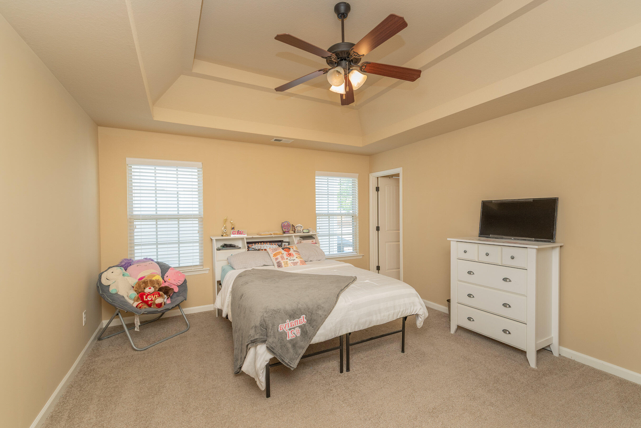 6003 Reynolds Circle
