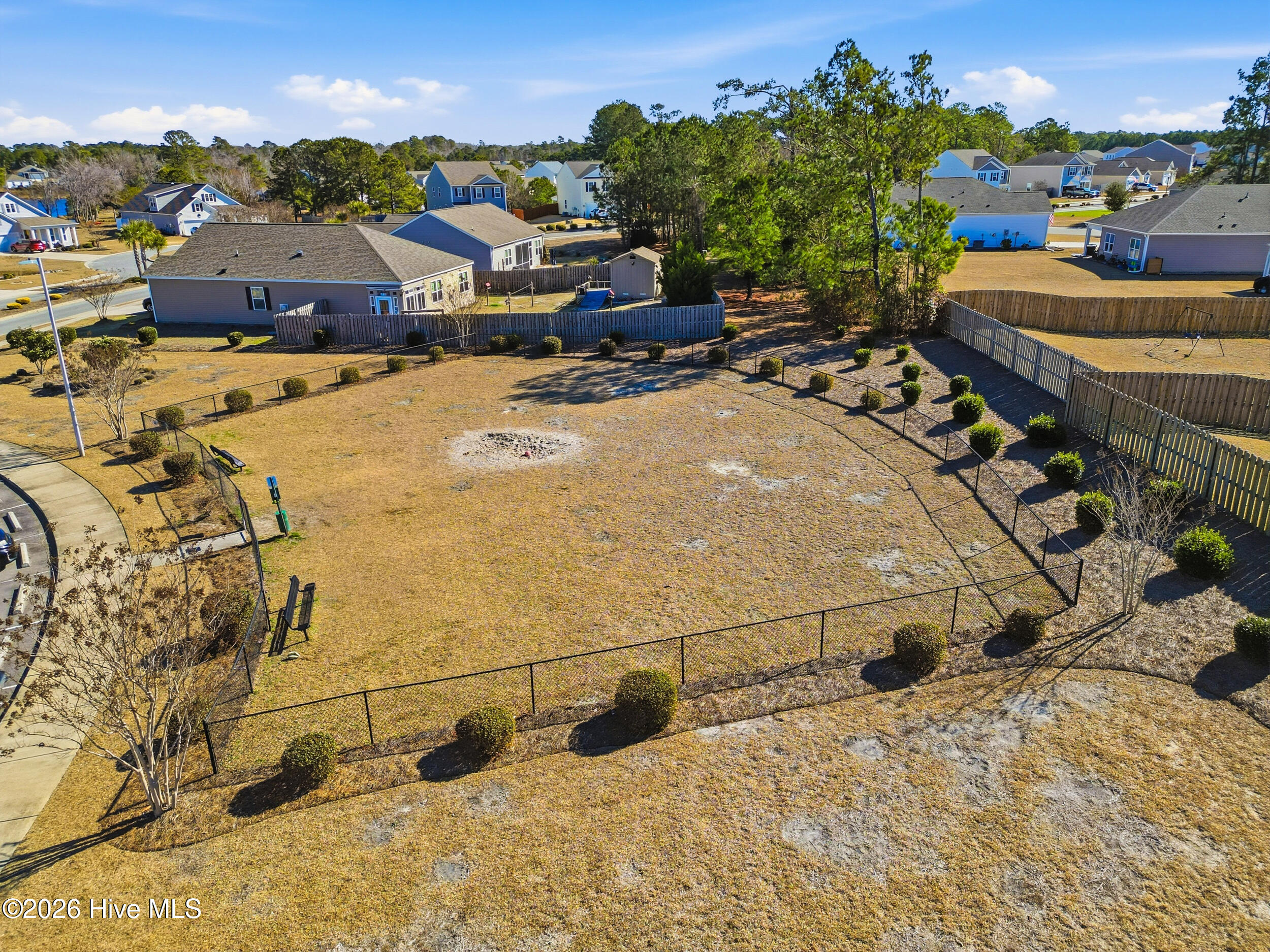 100551799 | Photo 32