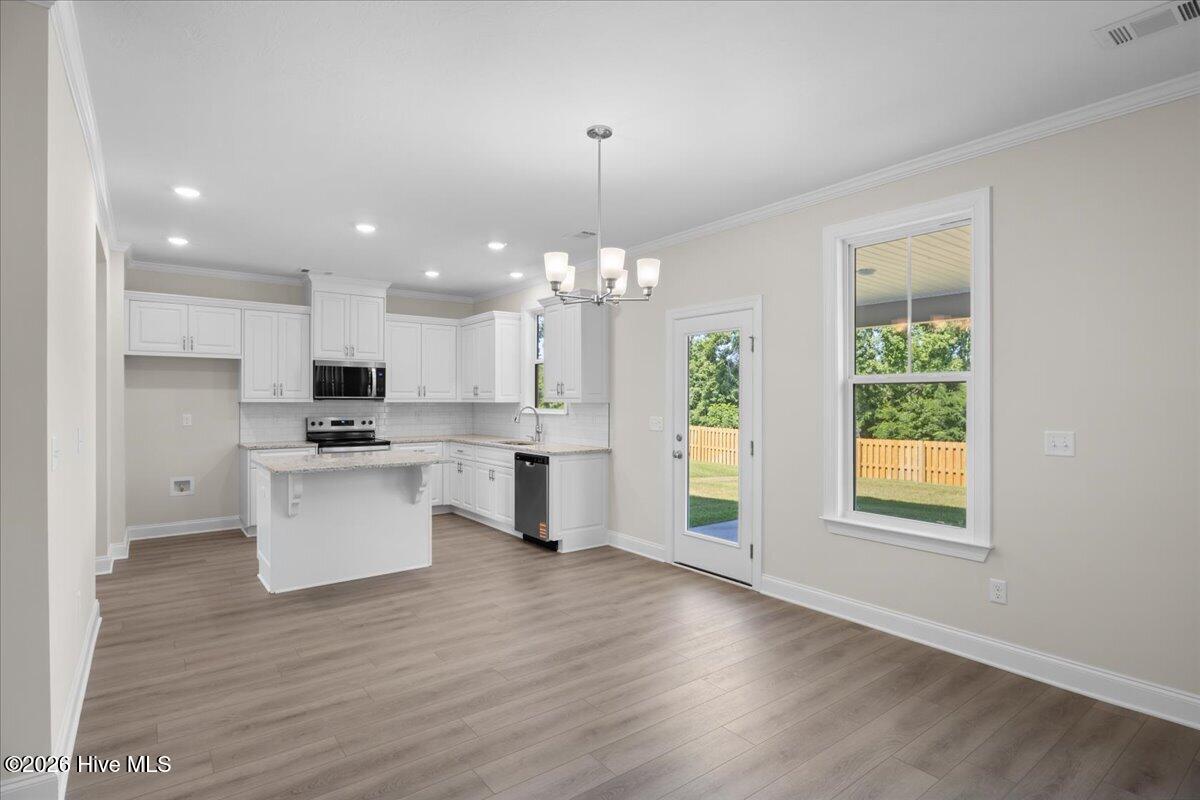 12-Breakfast Area