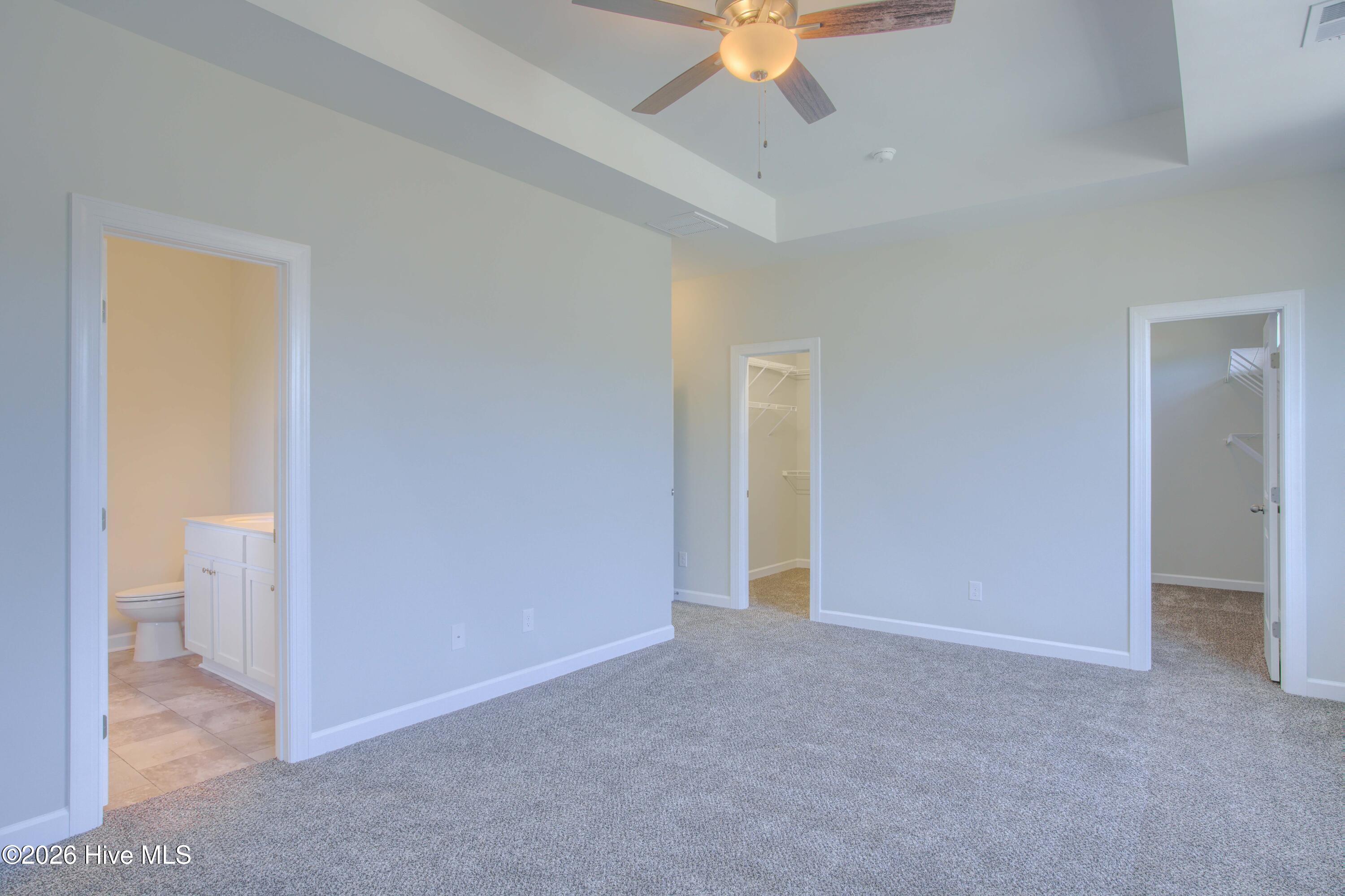 100526863 | Photo 15