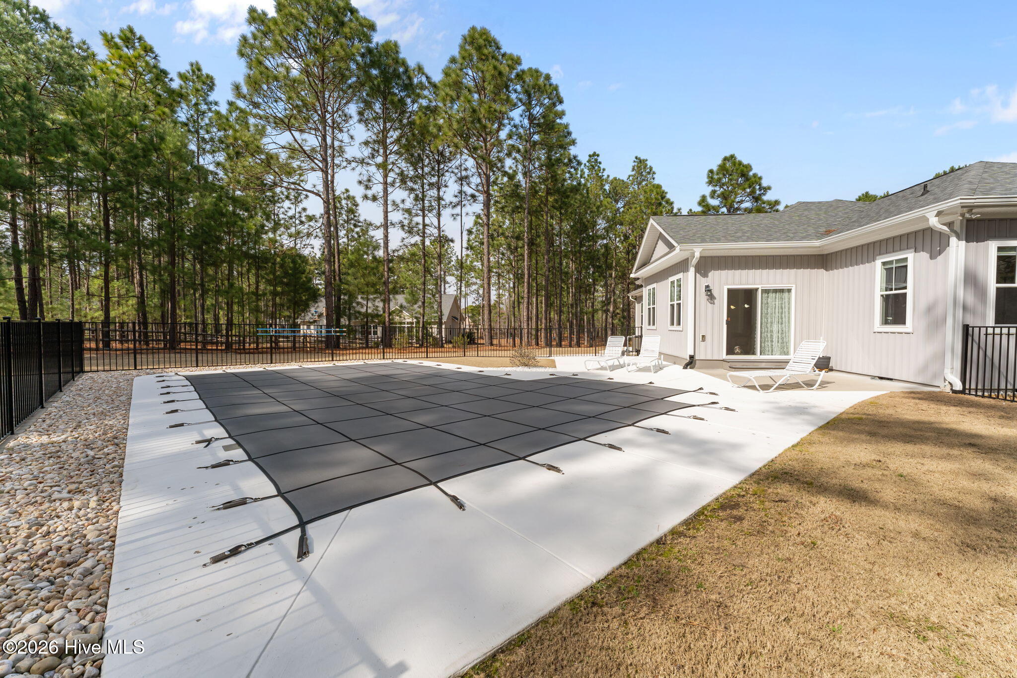 102 Roxburgh Court