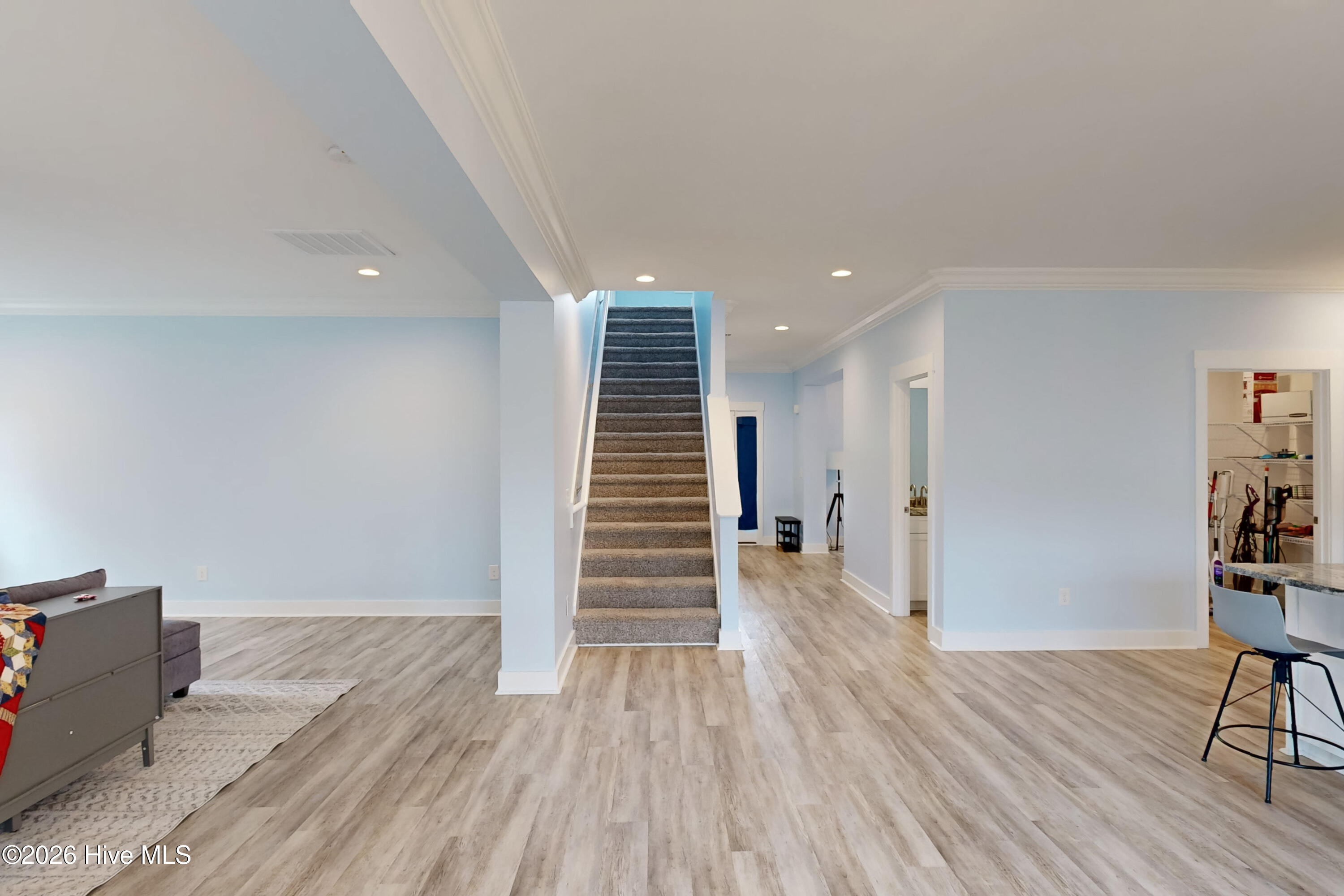 100557107 | Photo 31