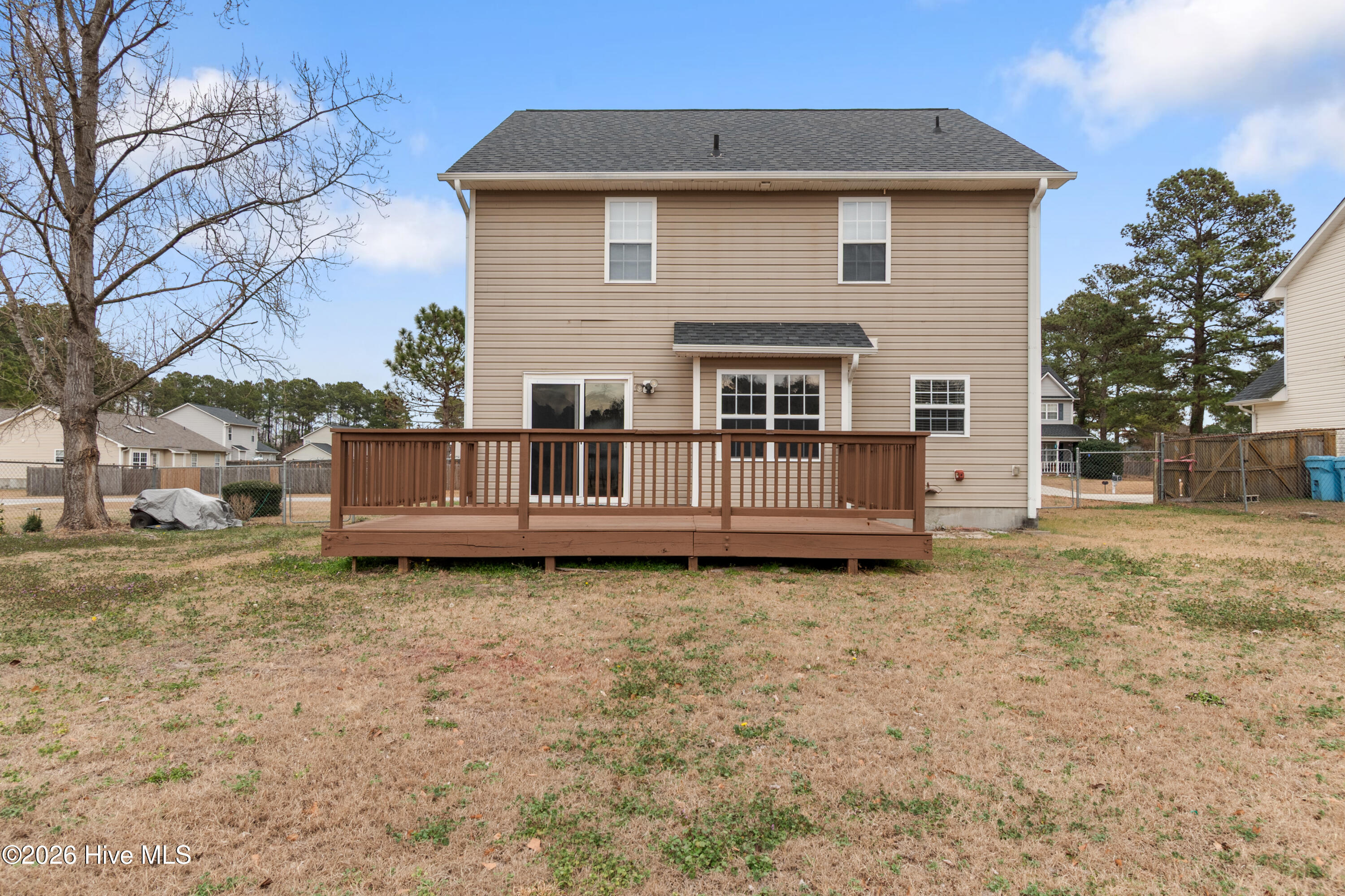 100540574 | Photo 34