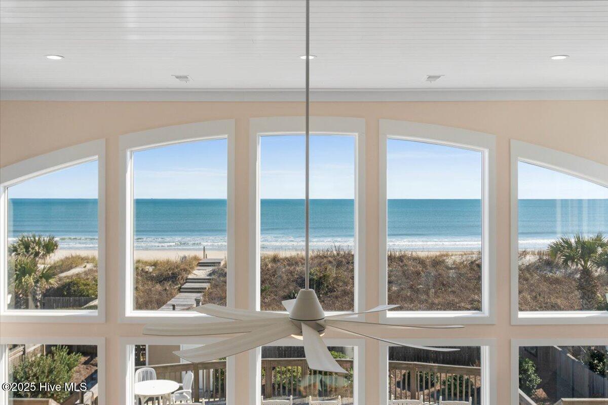 100491372 | Photo 14