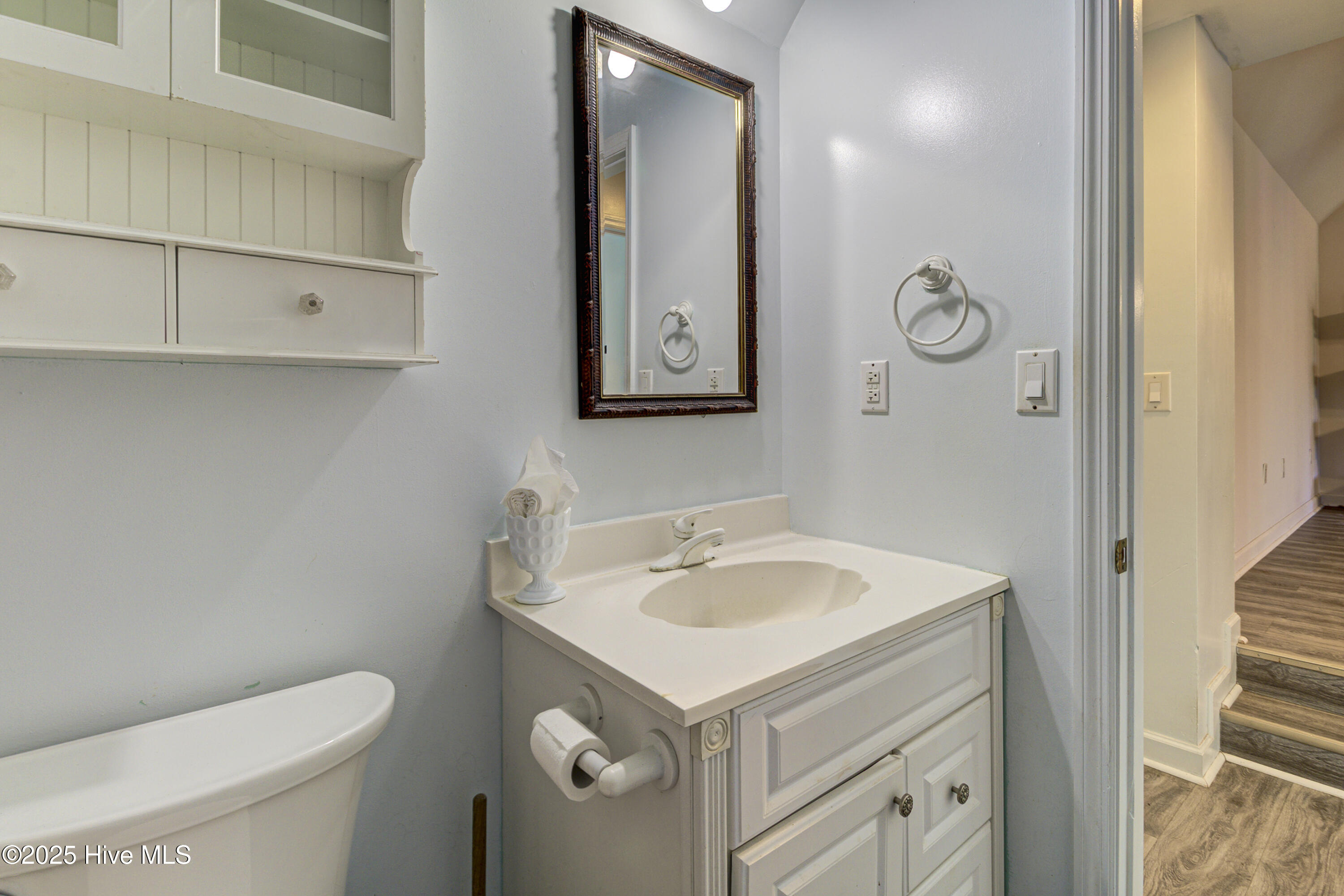 Shirley Johnson - MLS Number: 100576897
