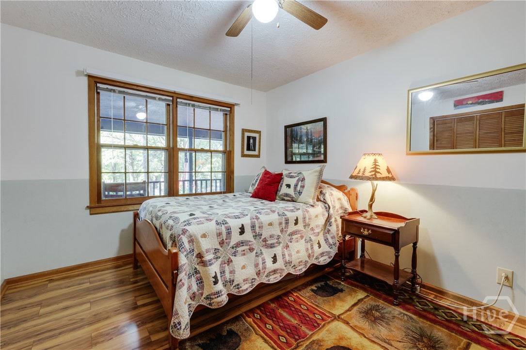 3383 Wolf Drive